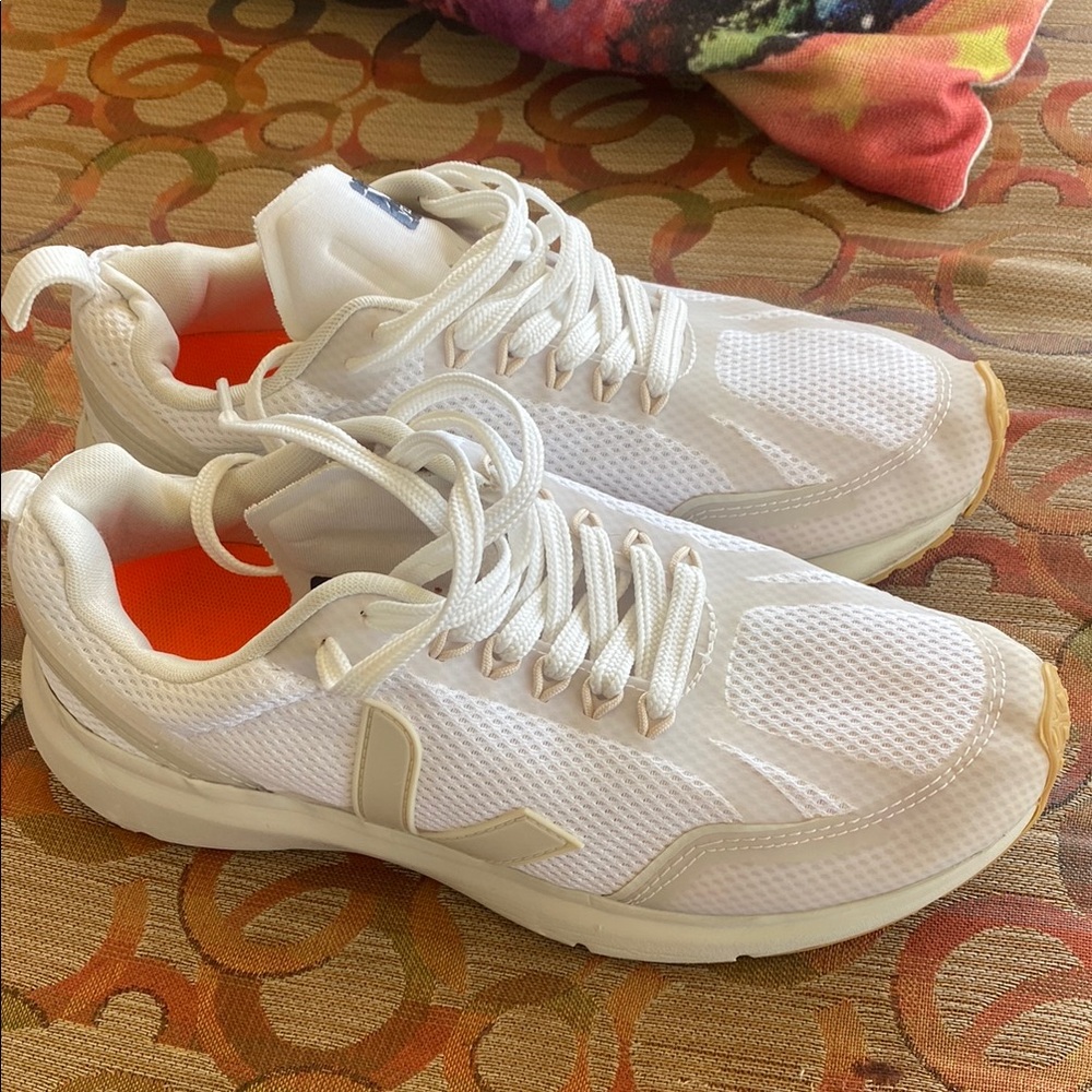 Veja White and Cream Athletic Shoes with Breathable Mesh and Chunky Sole